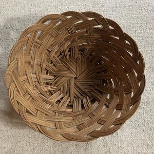 WICKER BASKET